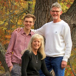 Jackson Mort with his parents, Barb and Greg