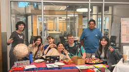 NMC students at a pancake breakfast during Welcome Week
